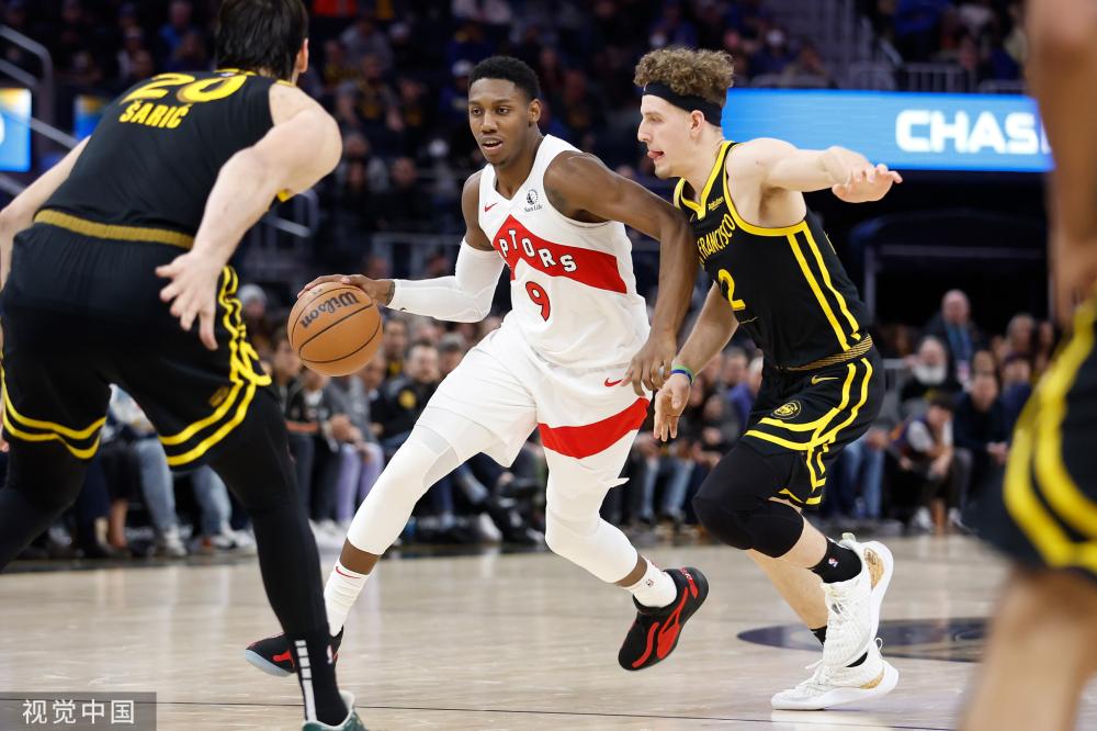 与阵容上的 与阵容上的