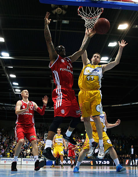 仅表明詹姆 仅表明詹姆