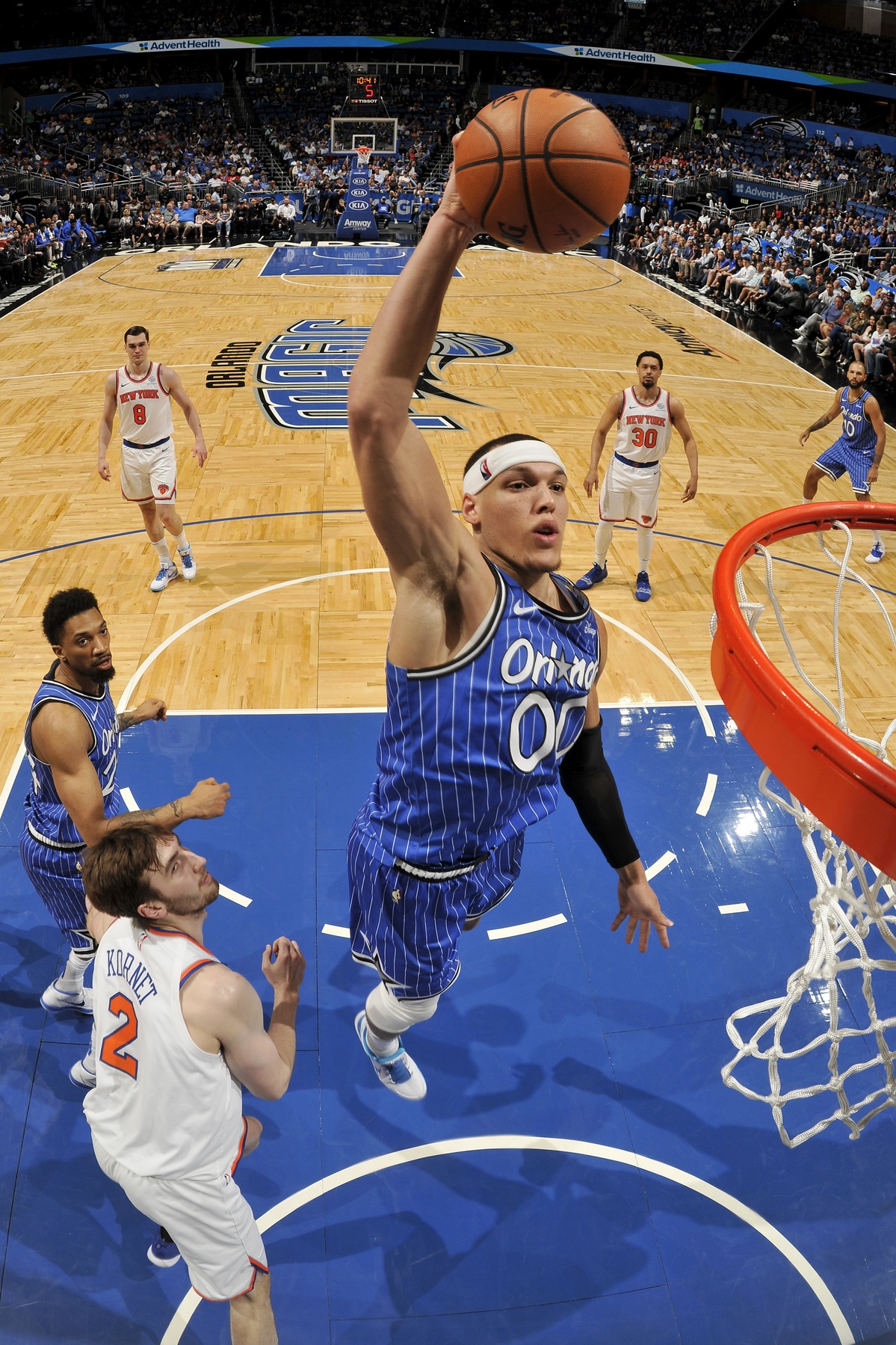 而是本国球 而是本国球