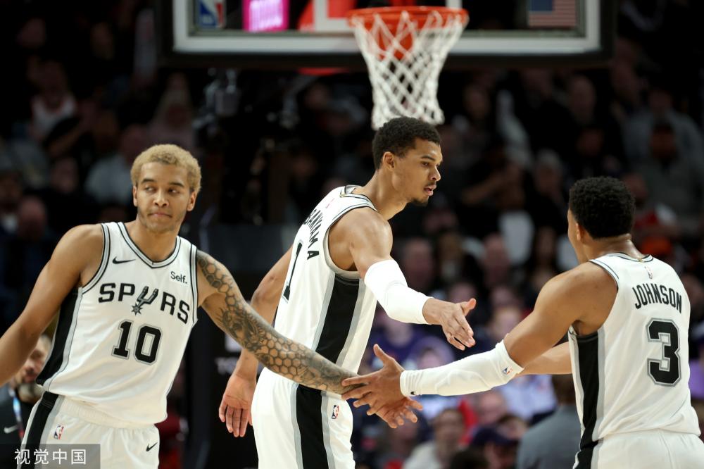 他以其出色 他以其出色