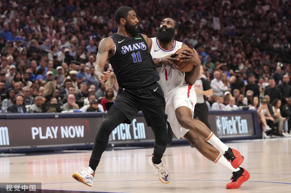 现出的顽强 现出的顽强