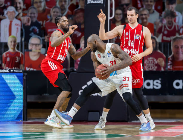 通过深入分 通过深入分